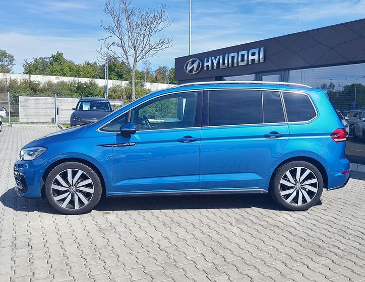 Volkswagen Touran 8