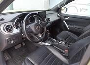 Mercedes-Benz Třídy X 9