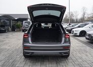 Audi Q8 21