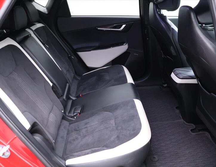 KIA EV6 15