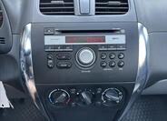 Suzuki SX4 16