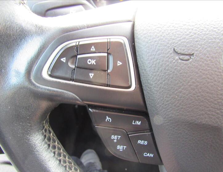 Ford Focus 22
