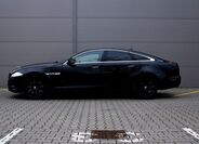 Jaguar XJ 23