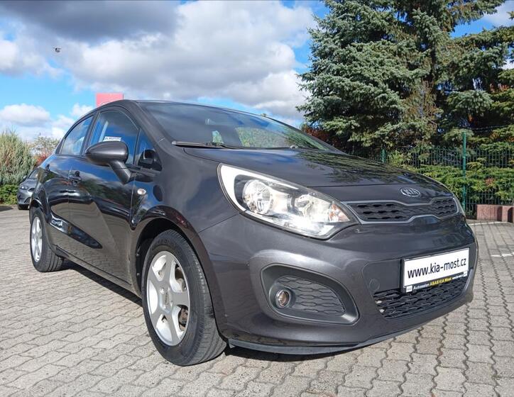 KIA Rio 2