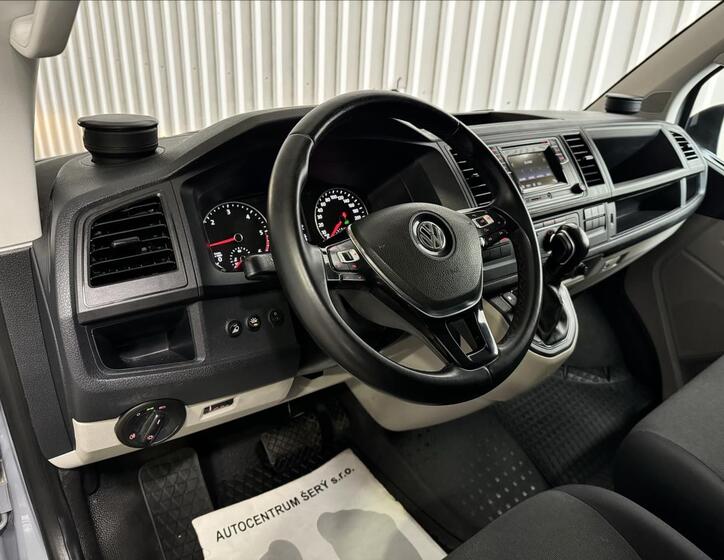Volkswagen Transporter 16