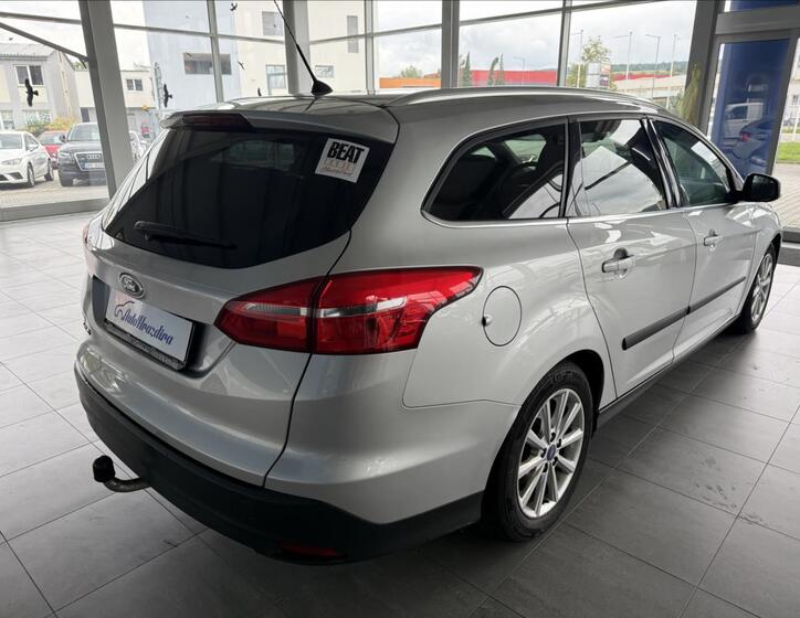 Ford Focus 6