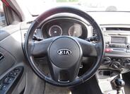KIA Rio 12