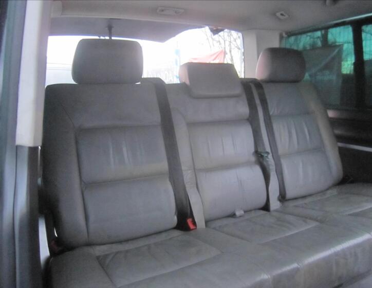 Volkswagen Multivan 43