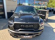 Dodge RAM 8