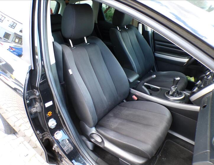 Mazda CX-7 23
