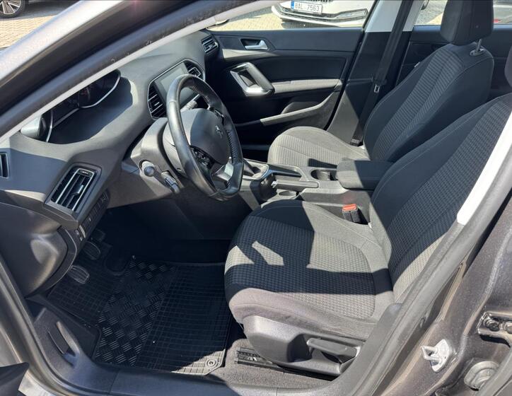 Peugeot 308 15