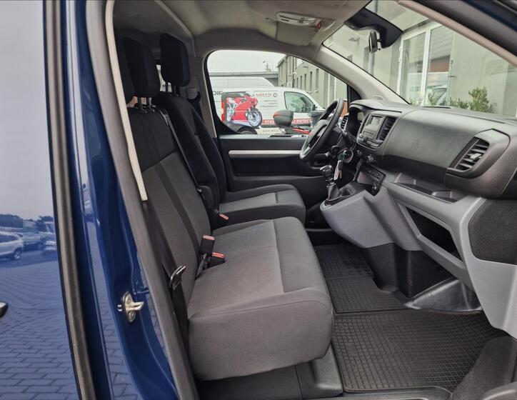 Opel Vivaro 14
