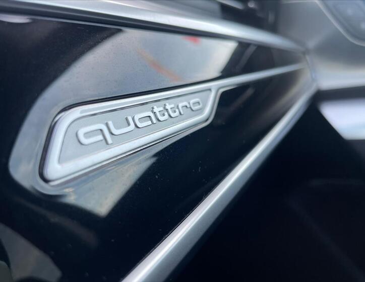 Audi A6 30