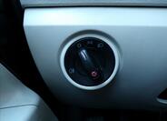Volkswagen up! 13