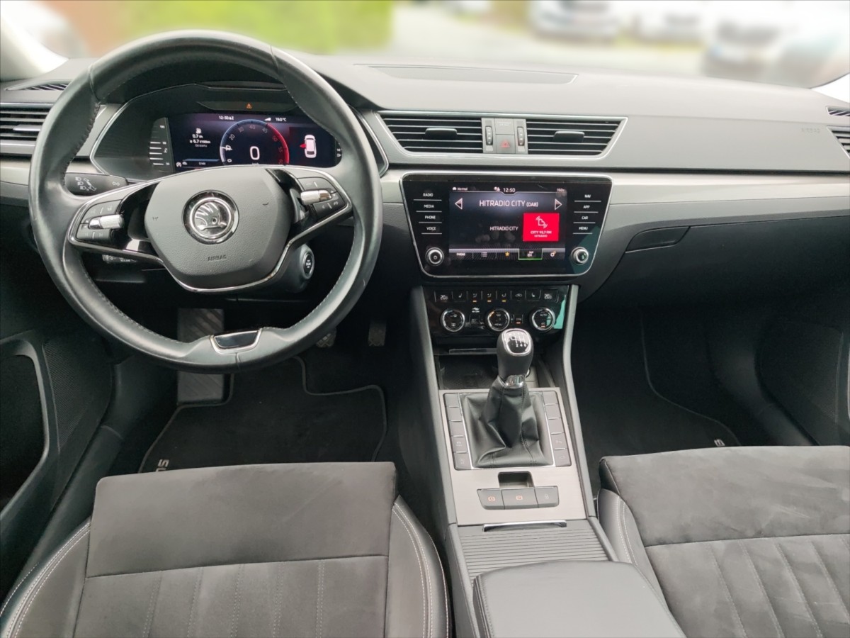Škoda Superb
