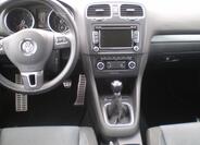 Volkswagen Golf 10