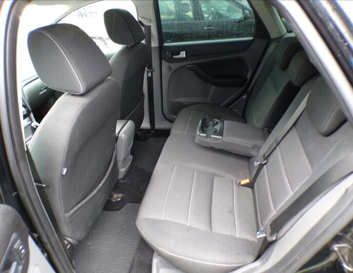 Ford Focus 15