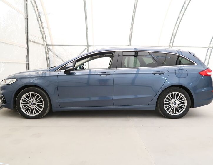 Ford Mondeo 10