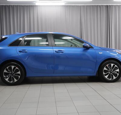 KIA Ceed 4