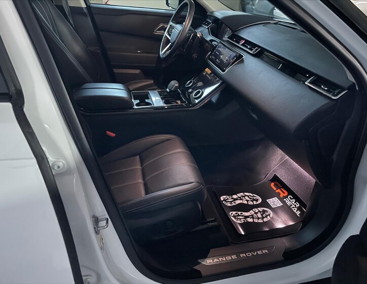 Land Rover Range Rover Velar 23
