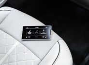 Audi A8 34