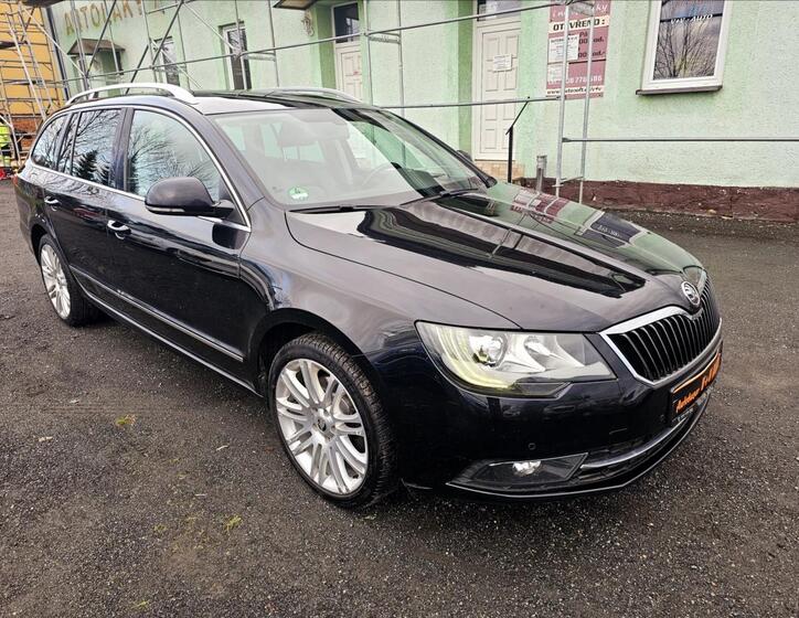 Škoda Superb 4