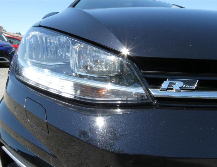 Volkswagen Golf 45