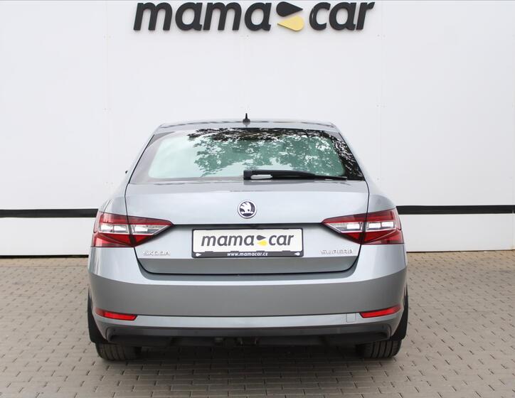 Škoda Superb 6