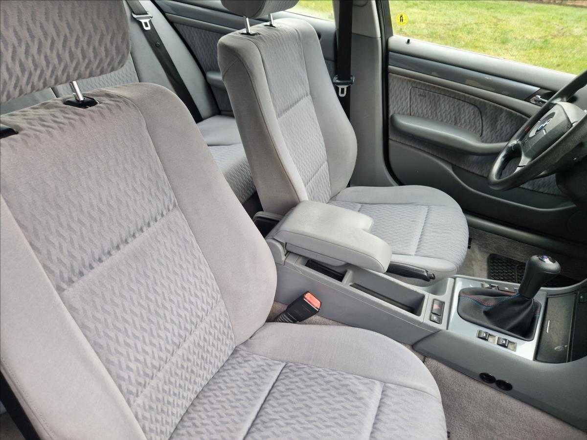BMW Řada 3