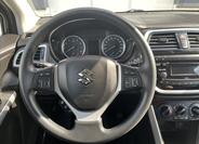 Suzuki SX4 S-Cross 12