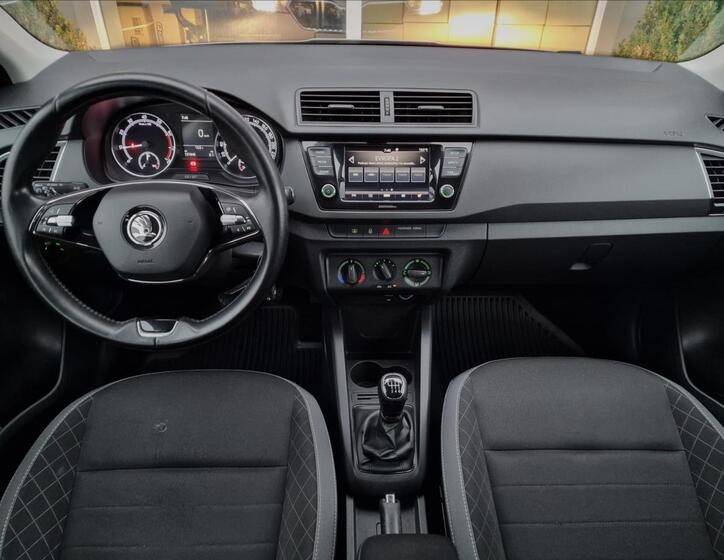 Škoda Fabia 24