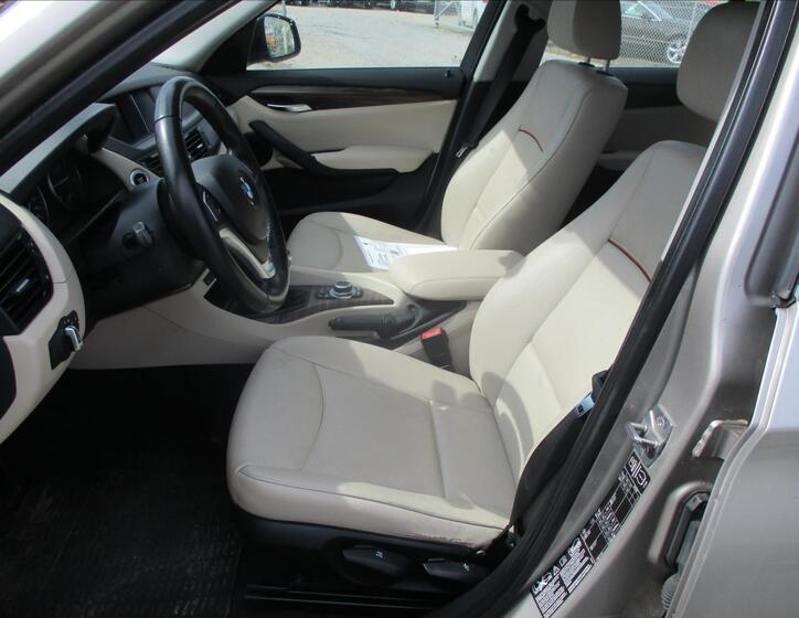 BMW X1 7