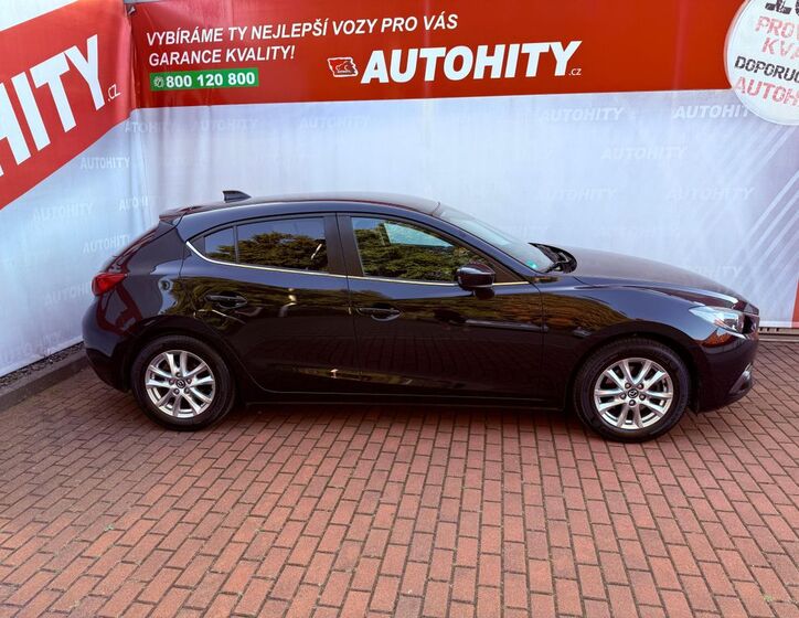 Mazda 3 5