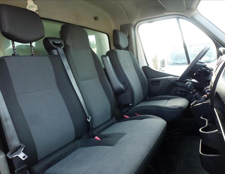 Renault Master 24