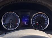 Toyota Corolla 16
