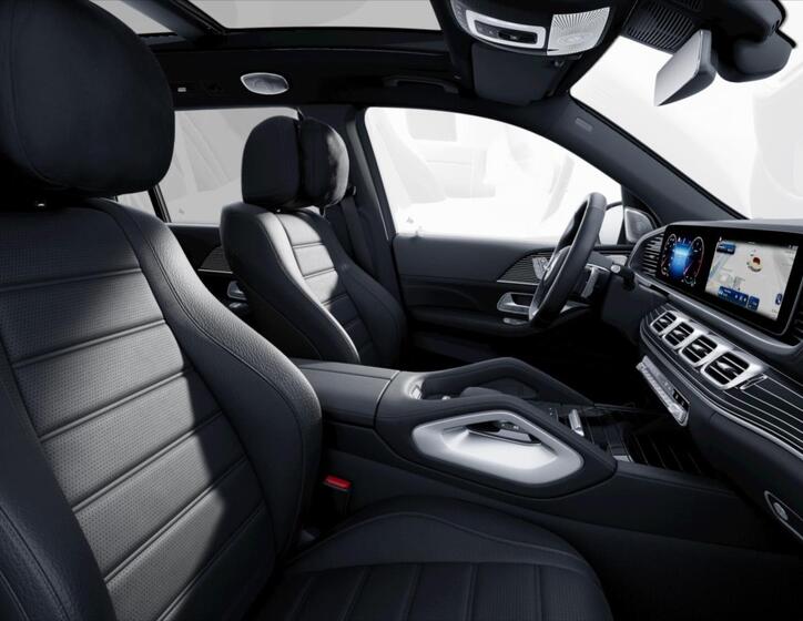 Mercedes-Benz GLS 7