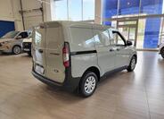 Ford Transit Courier 5
