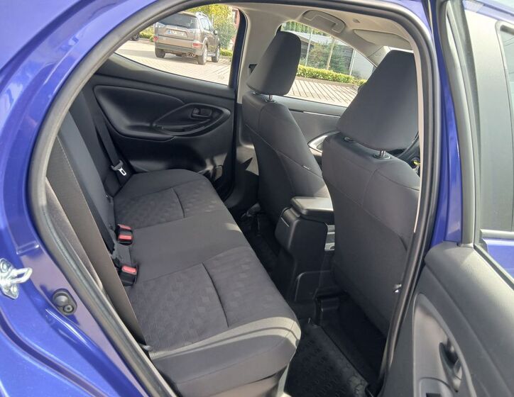 Toyota Yaris 15