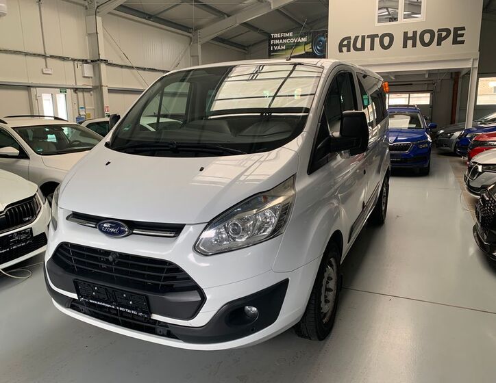 Ford Transit Custom 3