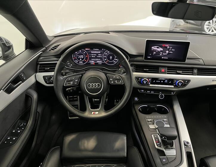 Audi A5 5
