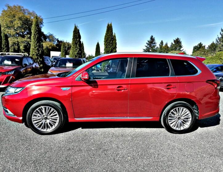 Mitsubishi Outlander 8