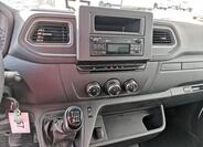 Renault Master 9