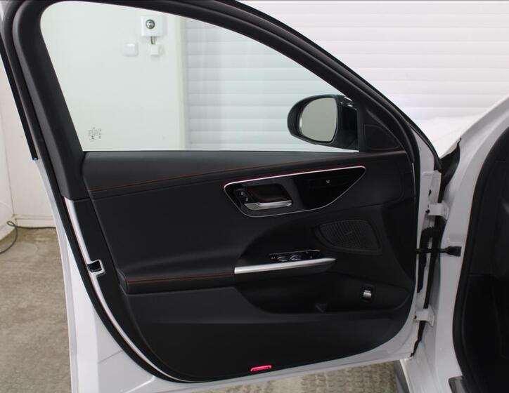 Mercedes-Benz Třídy C 14