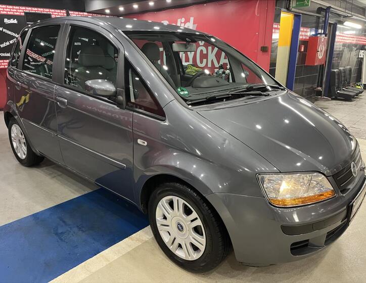 Fiat Idea 8