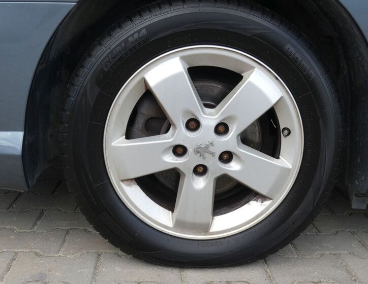 Peugeot 407 18