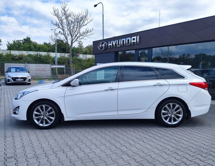 Hyundai i40 8