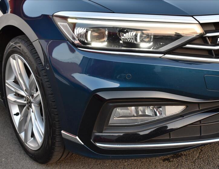 Volkswagen Passat 4