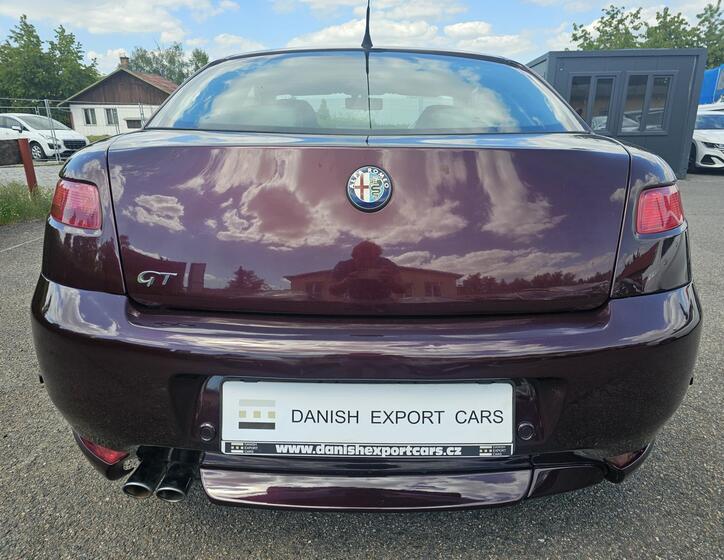 Alfa Romeo GT 6