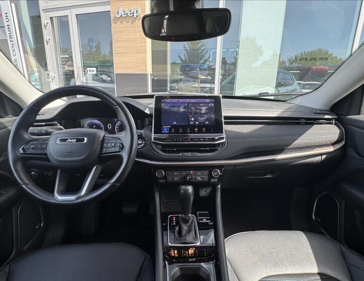 Jeep Compass 12