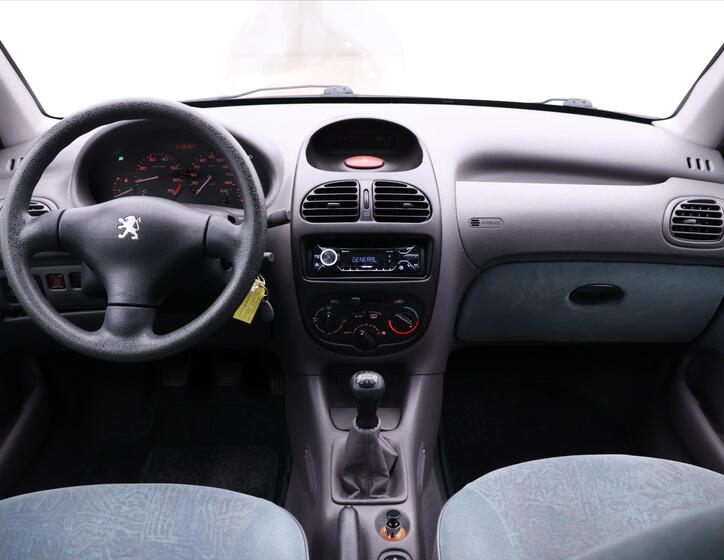 Peugeot 206 15